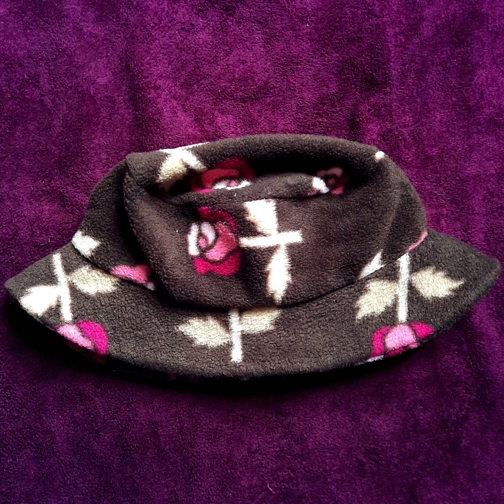 The Children's Place 3T/5 Rose Patterened Brown Hat